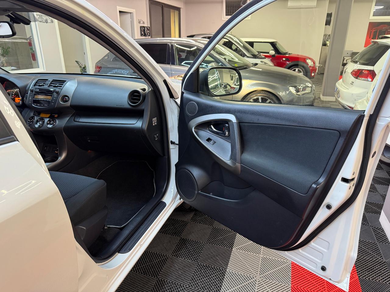 Toyota RAV 4 Crossport 2.2 D-4D - FABIANOAUTO