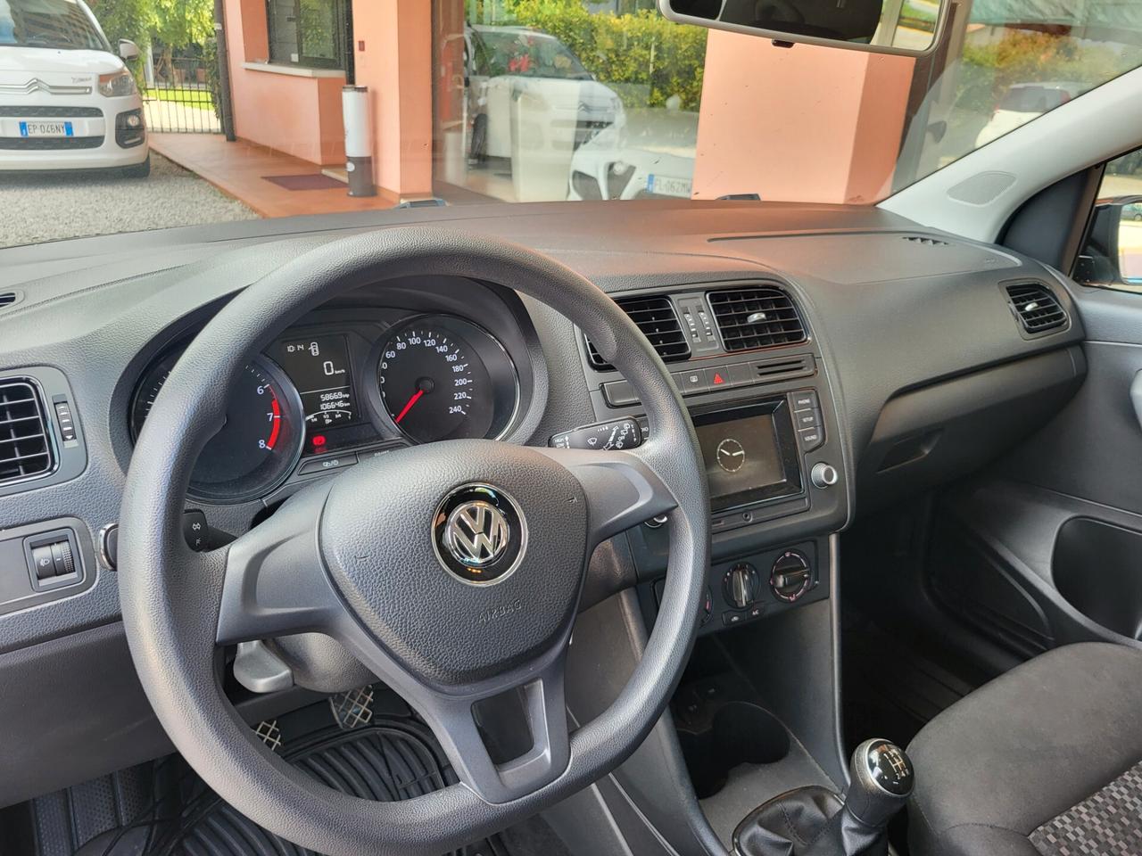 Volkswagen Polo 1.0 MPI 5p. Business