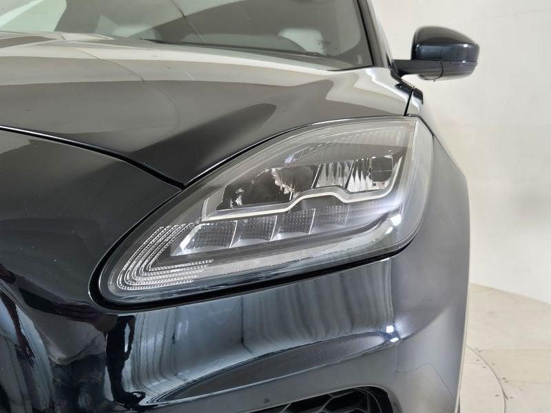 Jaguar E-Pace 2017 Benzina 2.0 i4 R-Dynamic SE awd 200cv auto