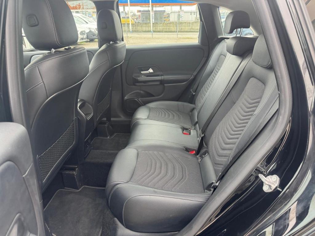 Mercedes-Benz Classe B - W247 2018 - B 180 d Premium auto