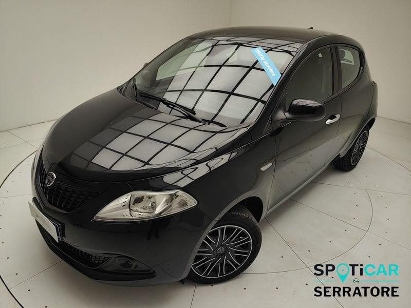 Lancia Ypsilon **FUORI PRODUZIONE** My23 1.0 Firefly 70 CvStart&Stop Hybrid Silver Plus