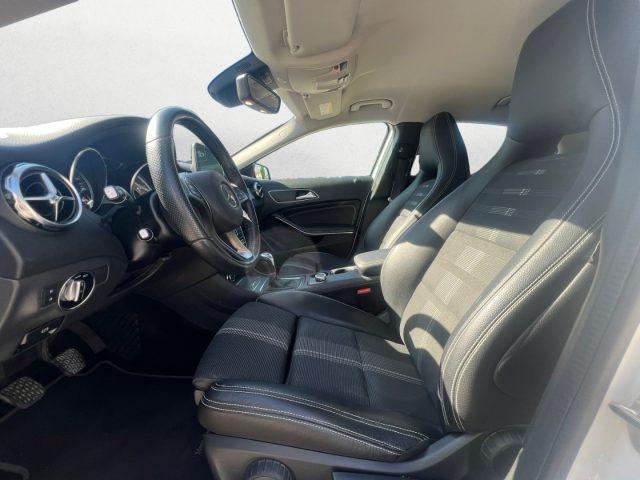 MERCEDES-BENZ GLA 200 Sport