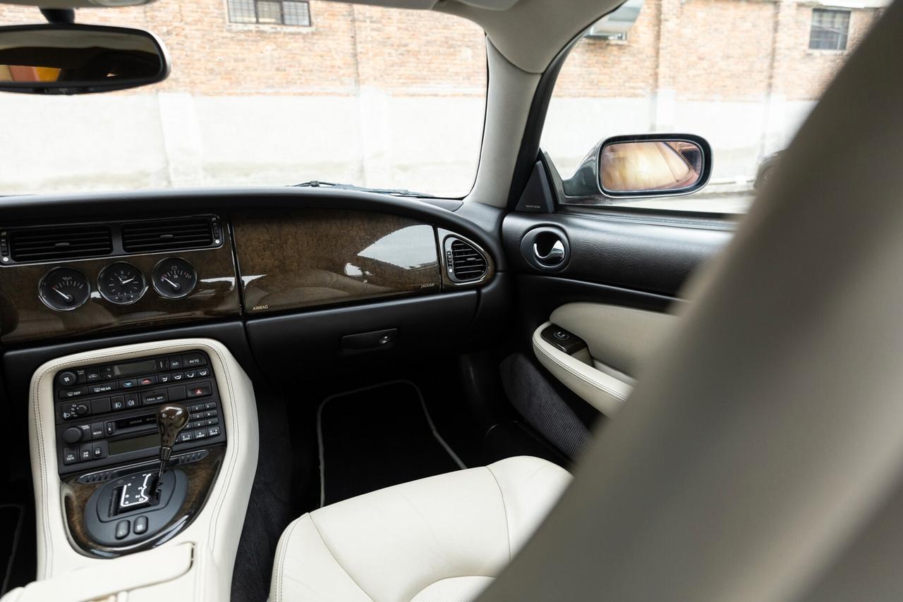 Jaguar XK XKR 4.0 Coupé