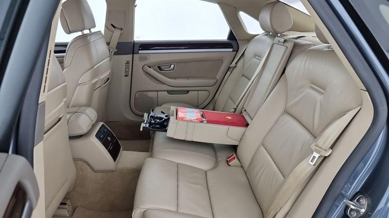 Audi A8 3.0 V6 tdi quattro tiptronic Fap