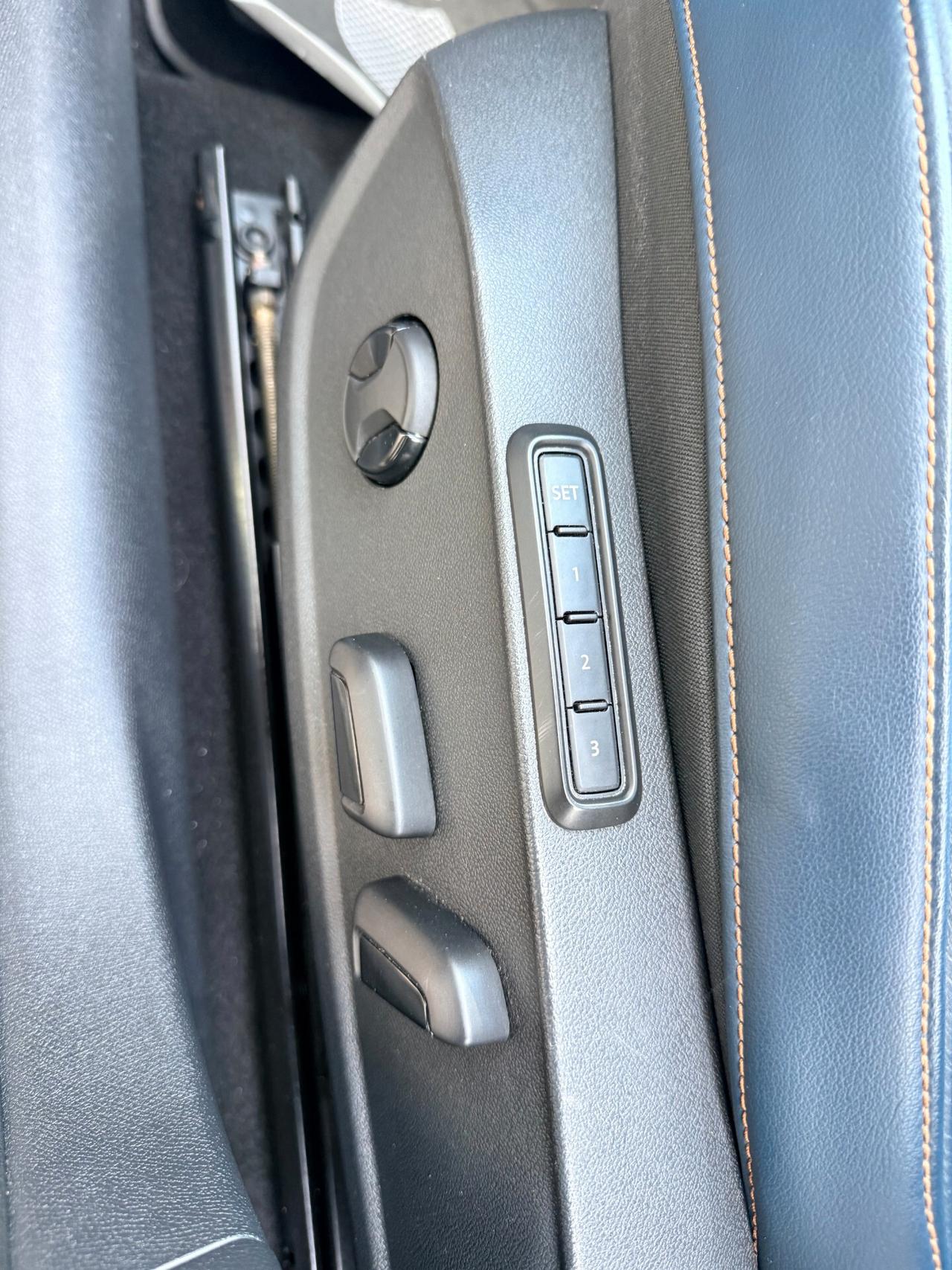 Cupra Formentor 2.0 TDI 4Drive DSG TETTO APRIBILE,APPLE CARPLAY,PELLE,PACCHETTO LUCI SOFFUSE,VIRTUAL COCKPIT