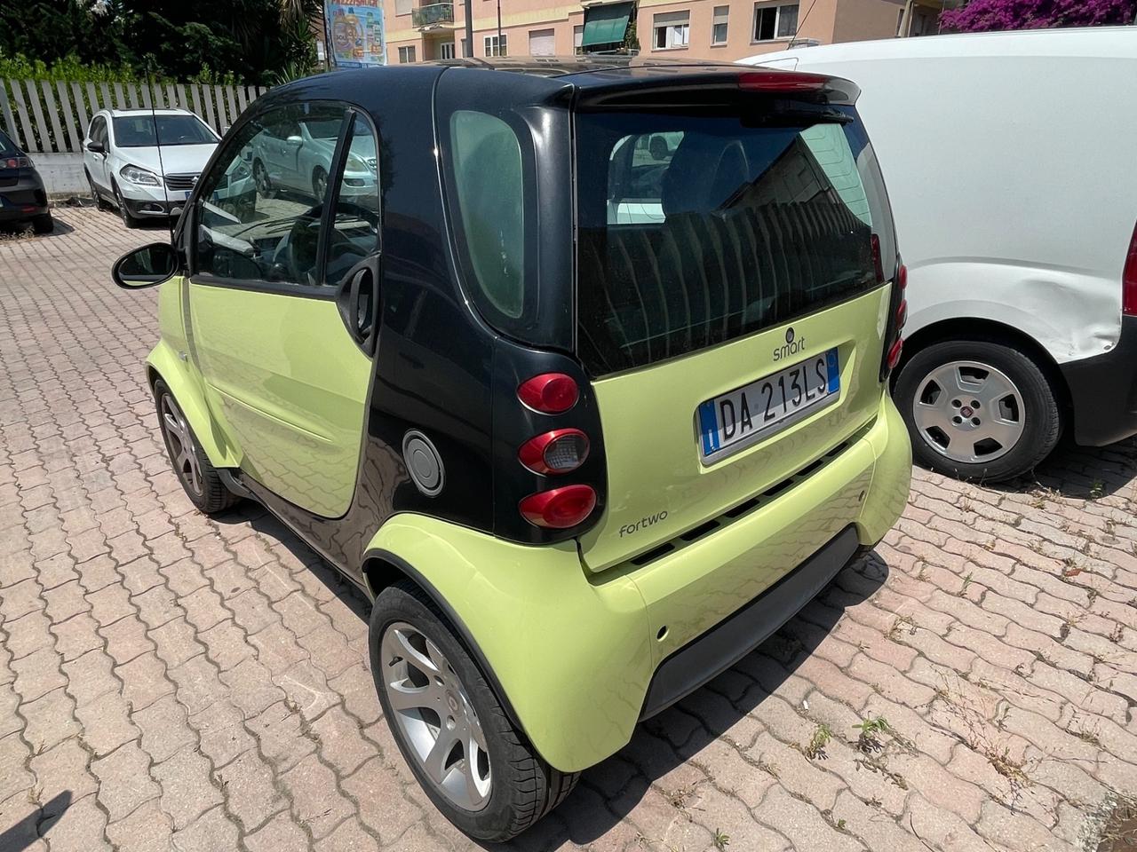Smart ForTwo 700 coupé pulse (45 kW)