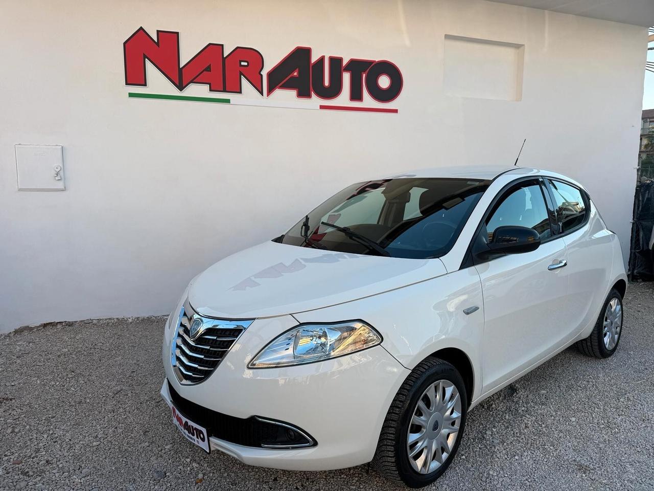 Lancia Ypsilon 1.2 69 CV 5 porte