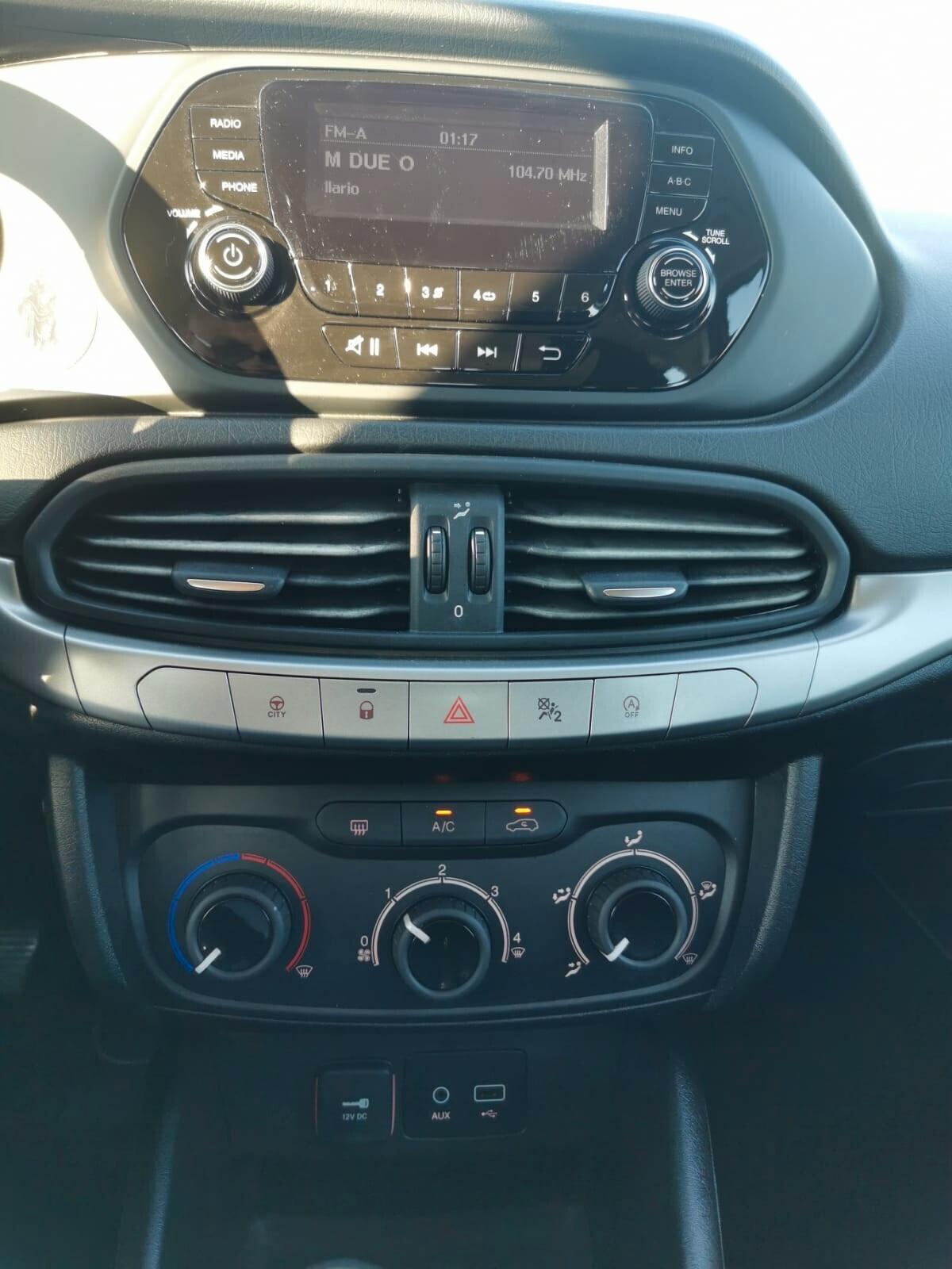 Fiat Tipo 1.3 Mjt SW Easy 95CV 2017