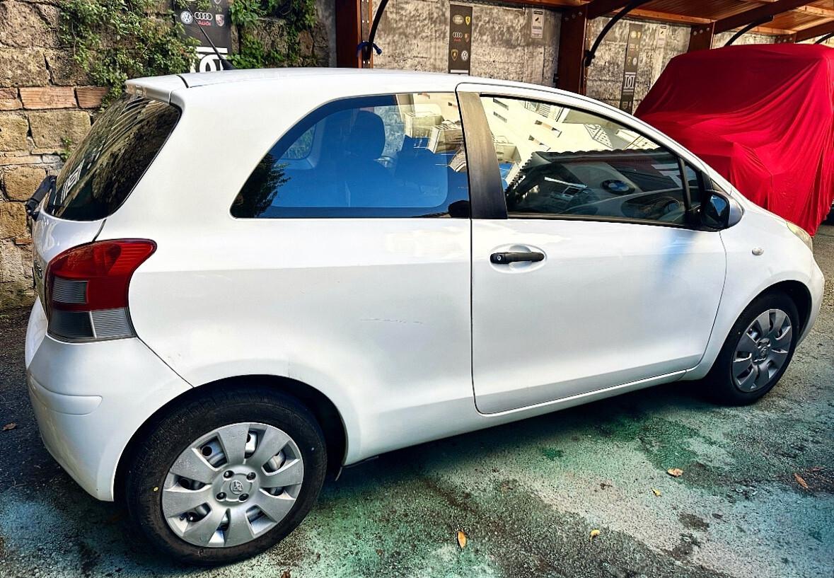 Toyota Yaris 1.4 DIESEL / NEOPATENTATI