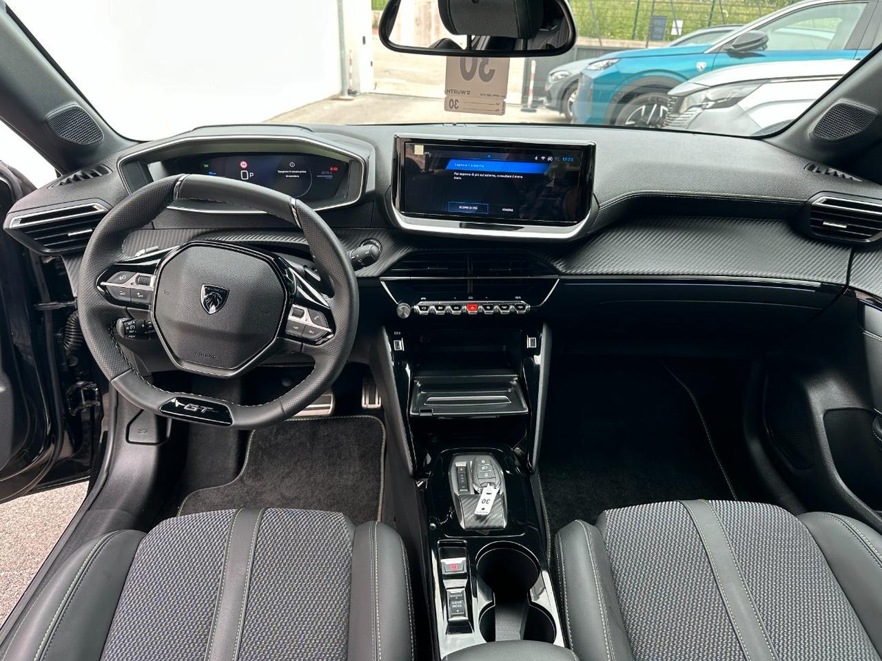 Peugeot 208 1.2 hybrid GT 145cv e-dcs 6
