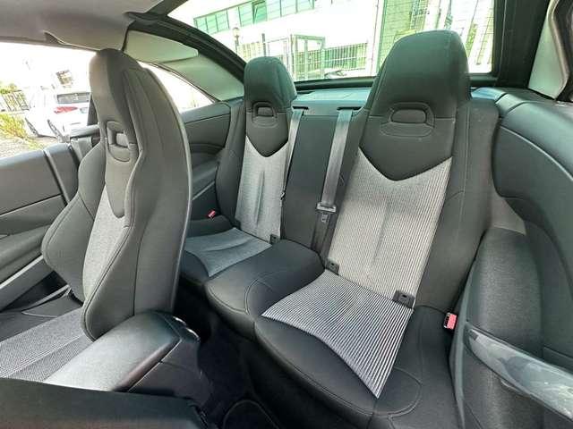 Peugeot 308 2.0 HDi 136CV CC Féline