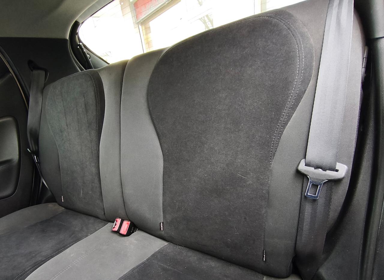 Lancia Ypsilon 0.9 TwinAir 85 CV 5 porte Metano Ecochic Gold