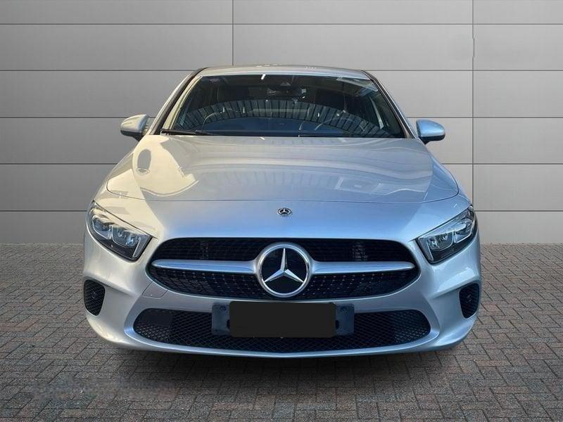 Mercedes-Benz Classe A A 180 d Sport auto