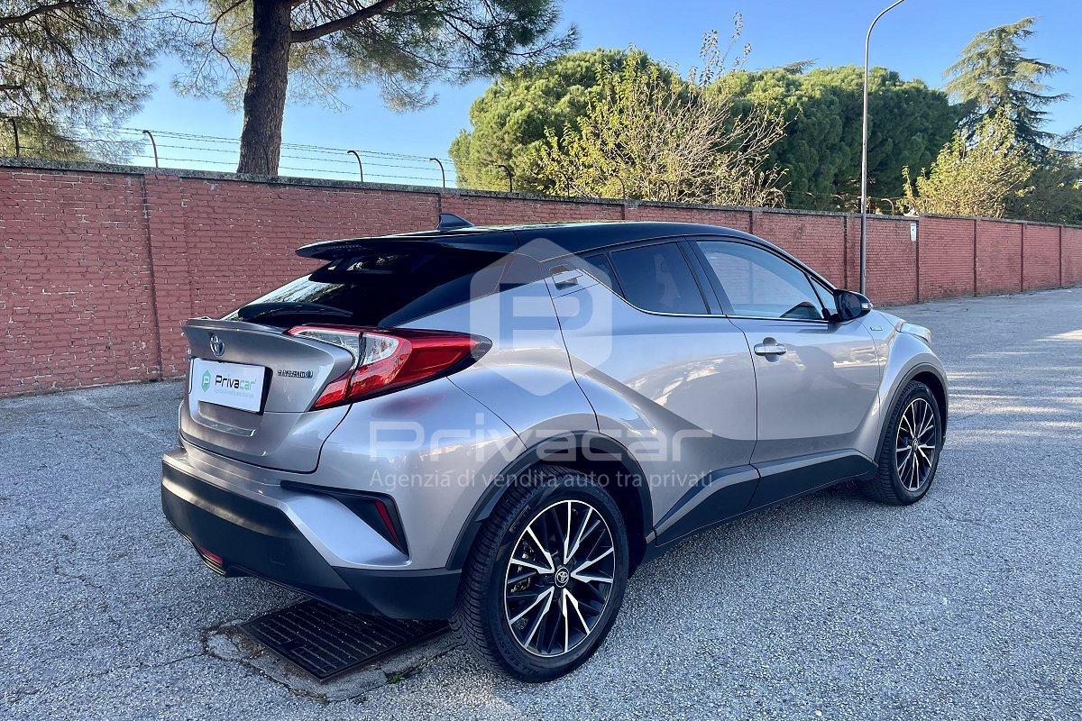 TOYOTA C-HR 1.8 Hybrid E-CVT Style