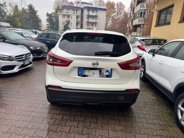 NISSAN Qashqai 1.6 dCi 2WD XTronic Tekna
