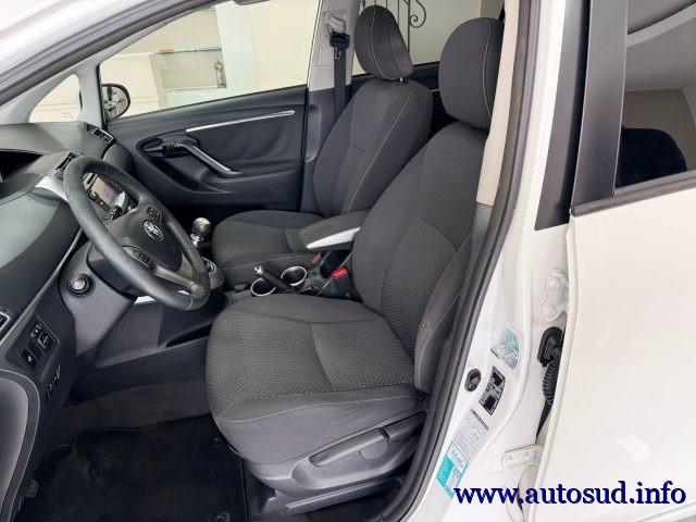 TOYOTA Verso 2.0 D Active 7 posti