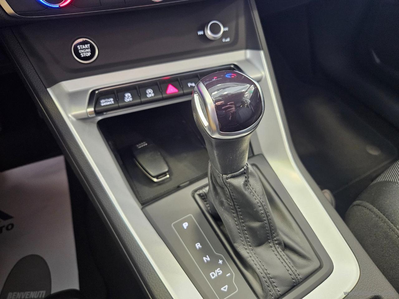 AUDI Q3 SPB 35 TDI S tronic Business