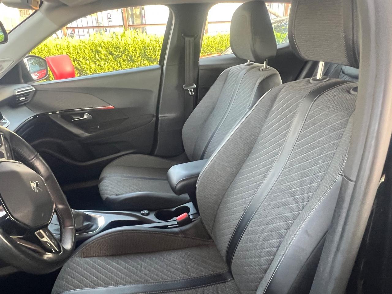 Peugeot 2008 BlueHDi 110 S&S Allure