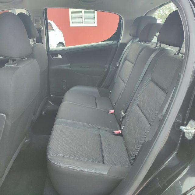 PEUGEOT 207 1.4 HDi 70CV 5p. Energie Sport