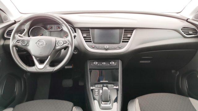 OPEL Grandland X 1.6 Hybrid4 Plug-in aut. AWD