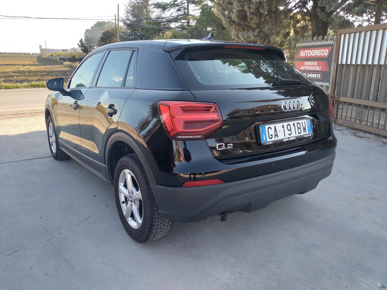 Audi Q2 30 TDI Business