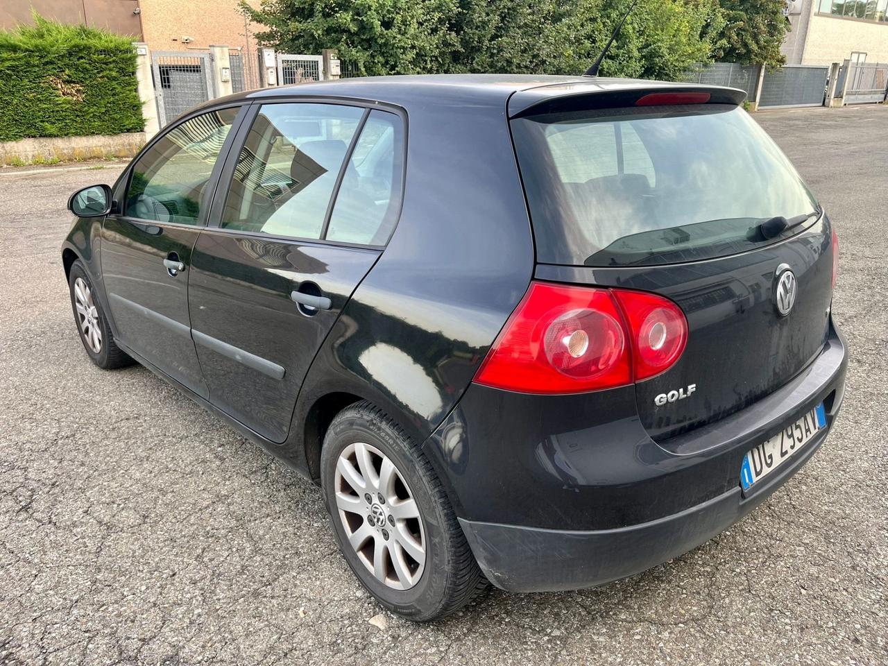 VW Golf 1.6GPL 2007 196.000km perfettamente funzionante