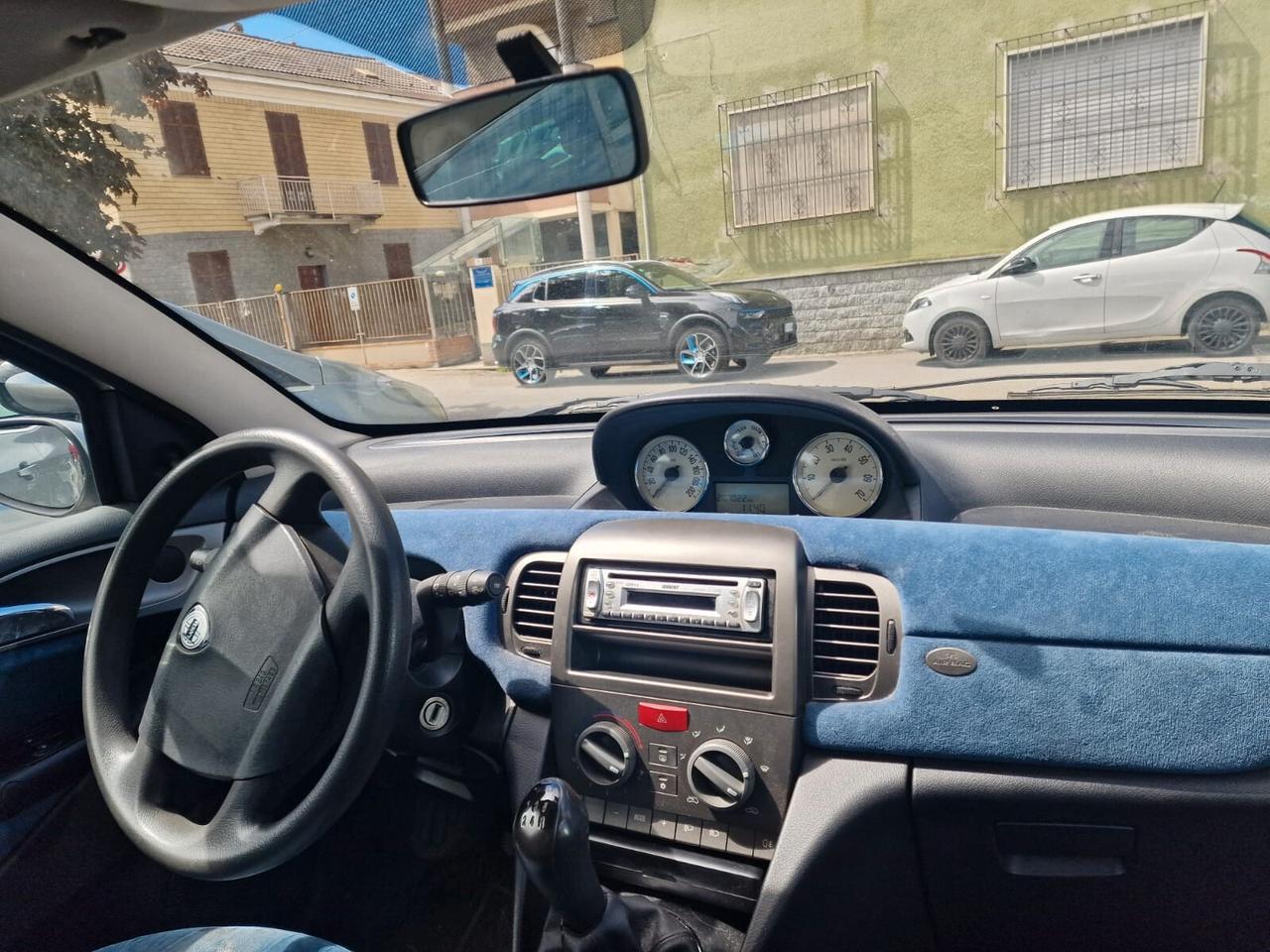 Lancia Ypsilon 1.3 Multijet ADATTA NEOPATENTATI