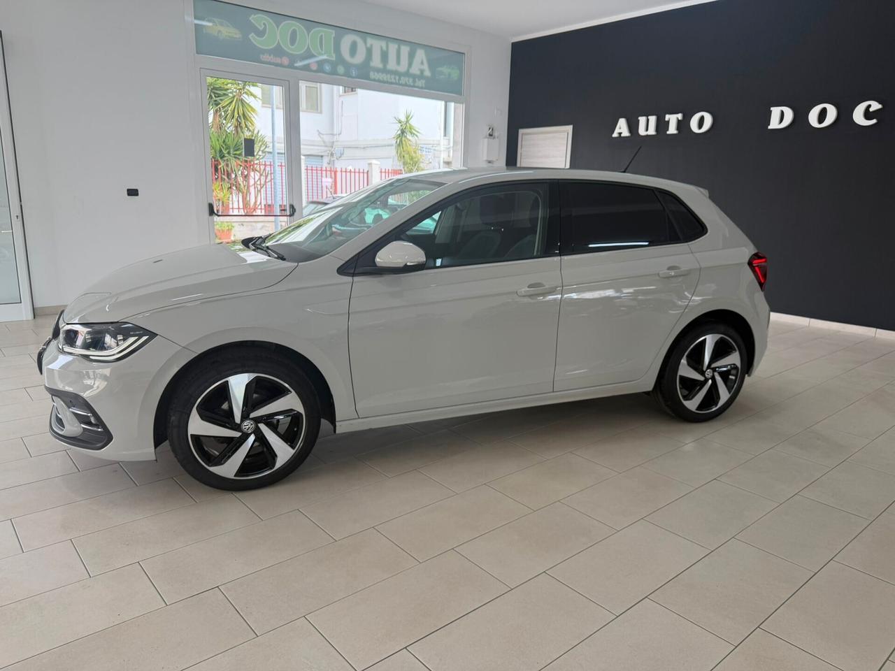 Volkswagen Polo 1.0 TSI R-Line