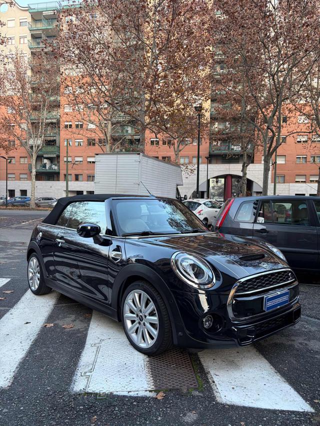 MINI Mini 2.0 Cooper S Cabrio
