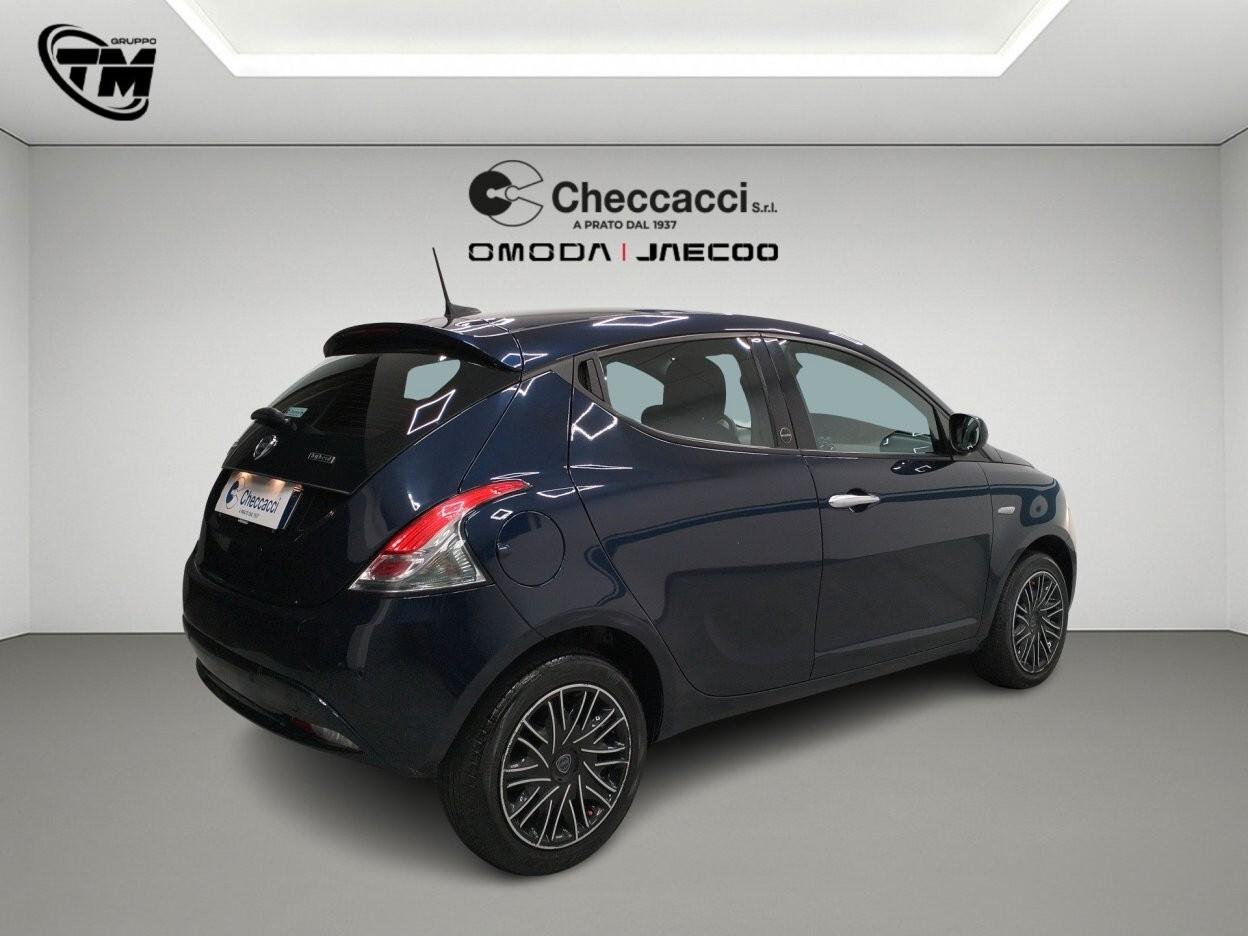 Lancia Ypsilon 1.0 firefly hybrid Gold s