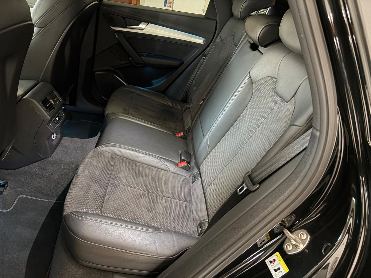 AUDI Q5 40 TDI S TRONIC S LINE PLUS 124.000 KM