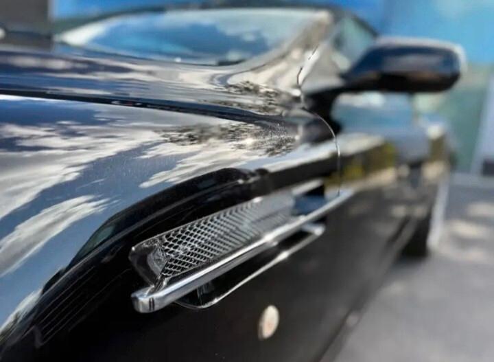 Aston Martin DB SPETTACOLARE DB9 Volante Touchtronic cabrio garanzia