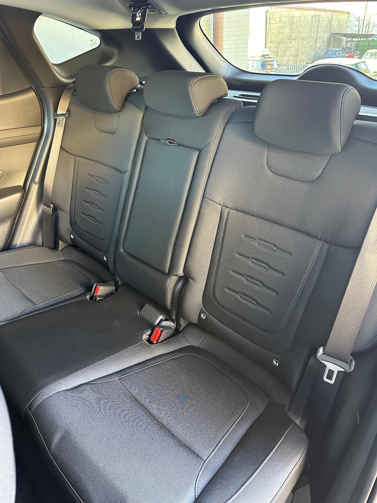 Hyundai Tucson 1.6 crdi 48V Business 2wd dct