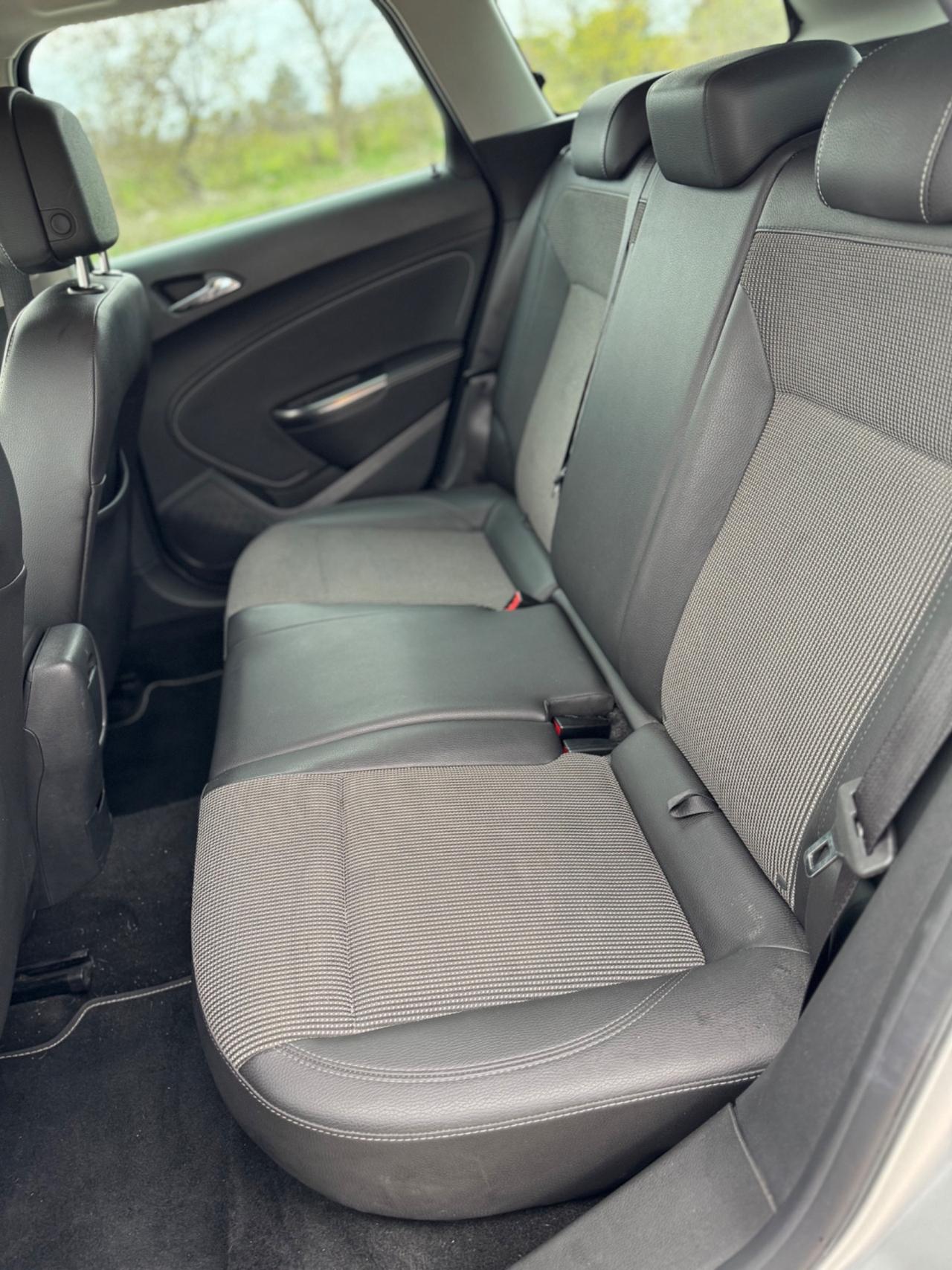 Opel Astra 1.4 Turbo 140CV Sports Tourer GPL Tech Cosmo