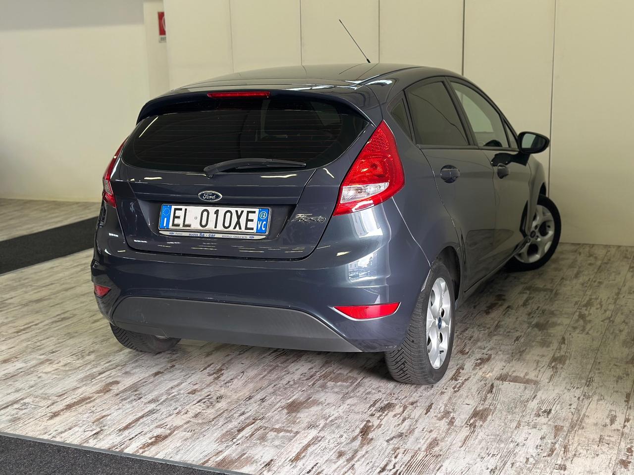 Ford Fiesta 1.2 Benzina 5 porte Titanium Ok Neopatentati