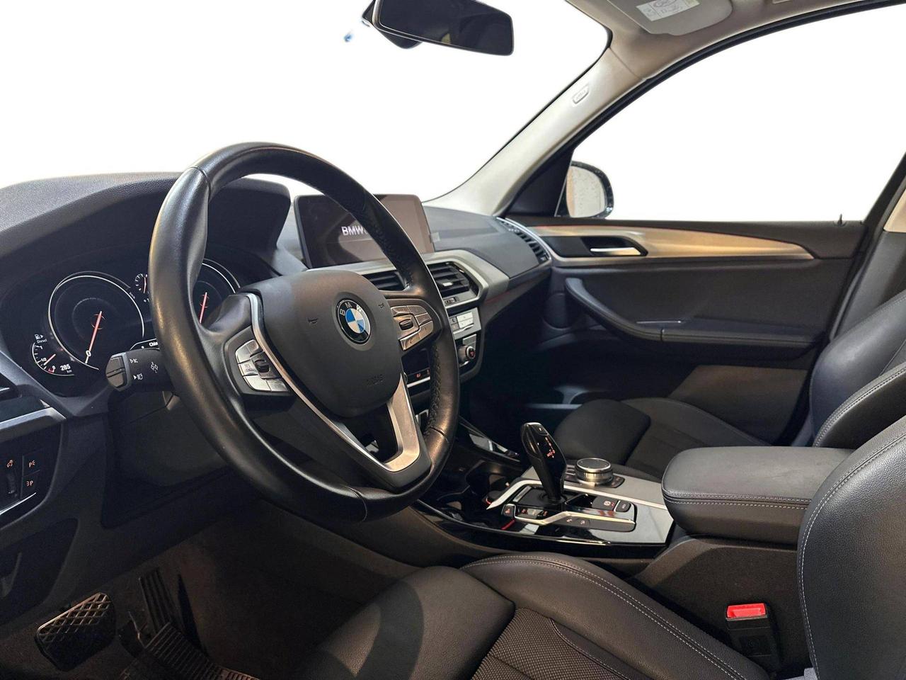 BMW X3 xDrive20d xLine 190cv