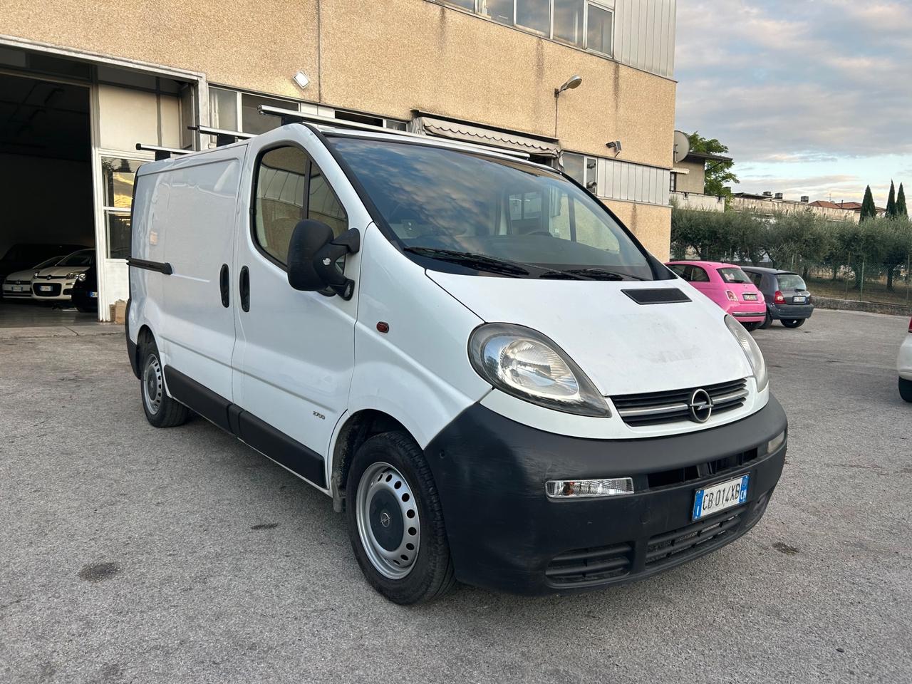 Opel Vivaro 27 1.9 DTI PC-TN Furgone
