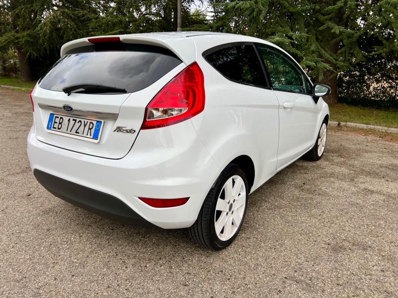 Ford Fiesta Fiesta 1.4 3 porte Bz.- GPL