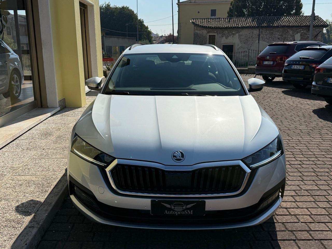 Skoda Octavia 2.0 TDI EVO DSG Executive 2022 PREZZO REALE