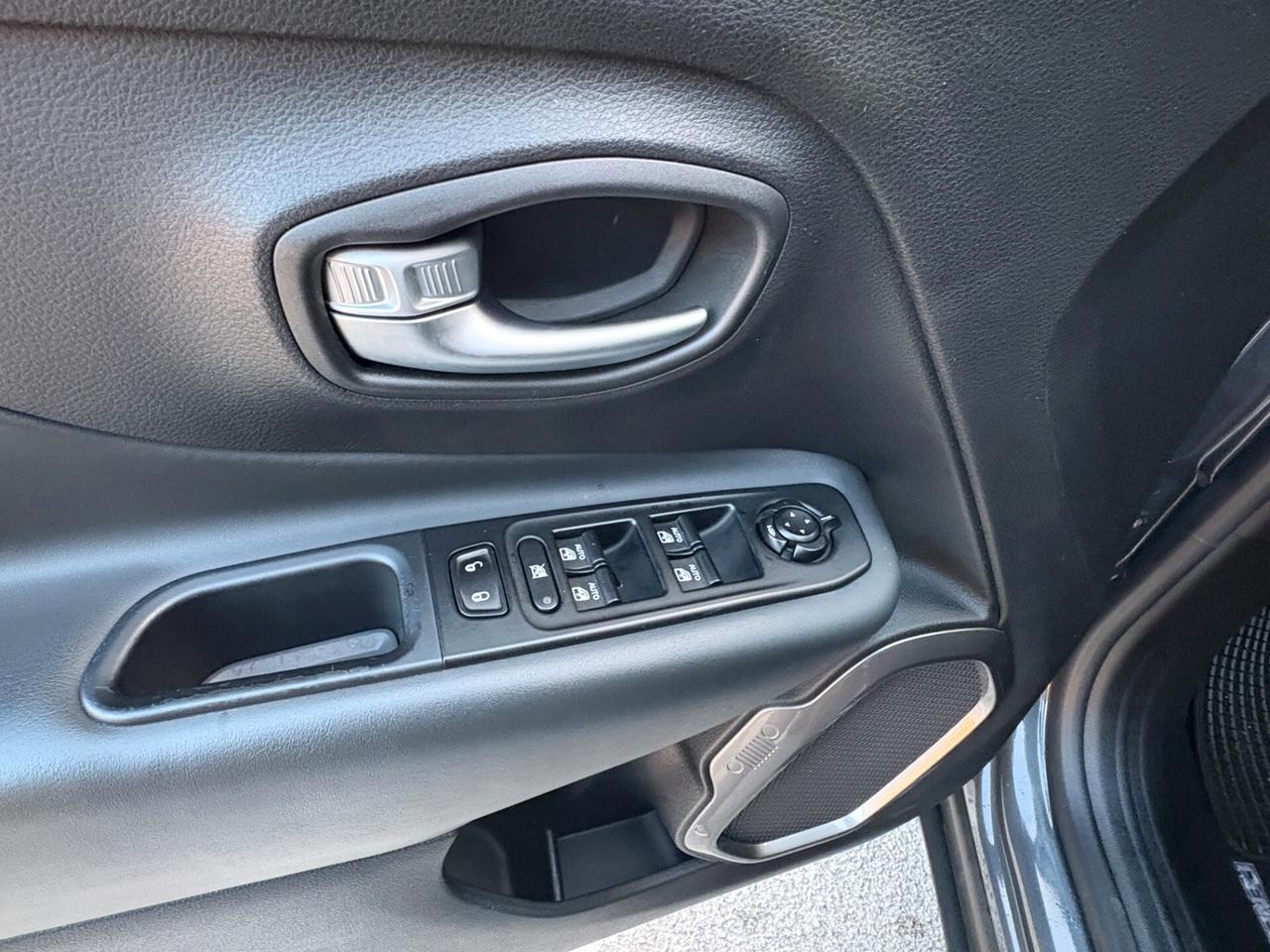 Jeep Renegade 1.6 Mjt 130 CV BLACKLINE KM CERTIFICATI