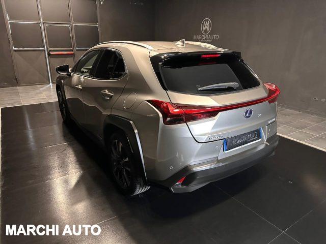 LEXUS UX Full Electric UX Hybrid Executive