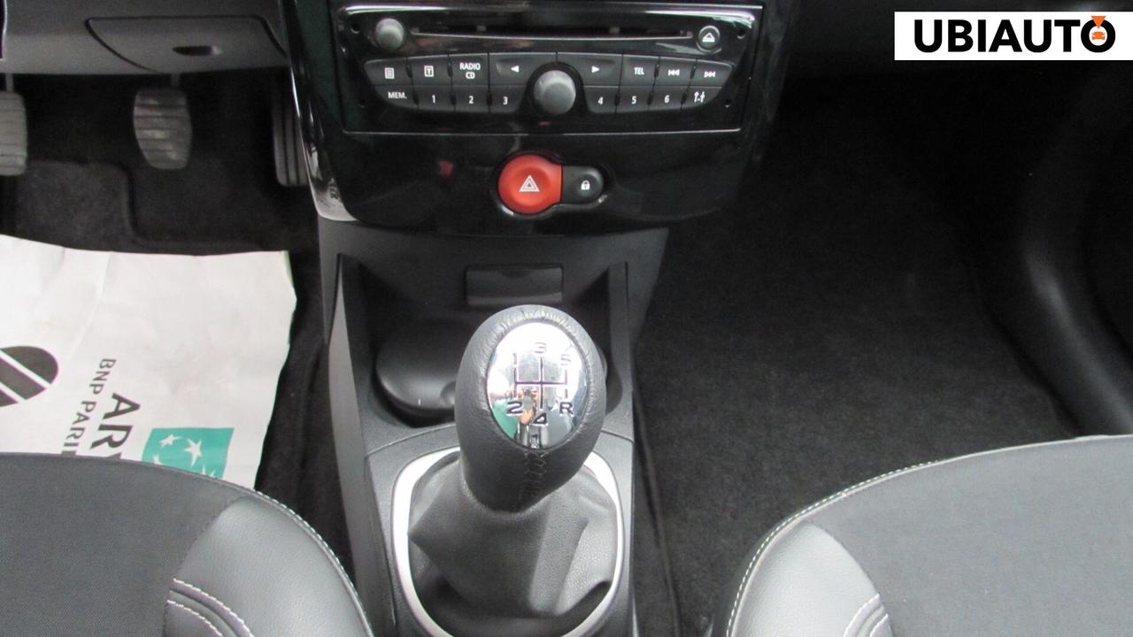 Renault Clio 1.2 16V 5 porte Dynamique