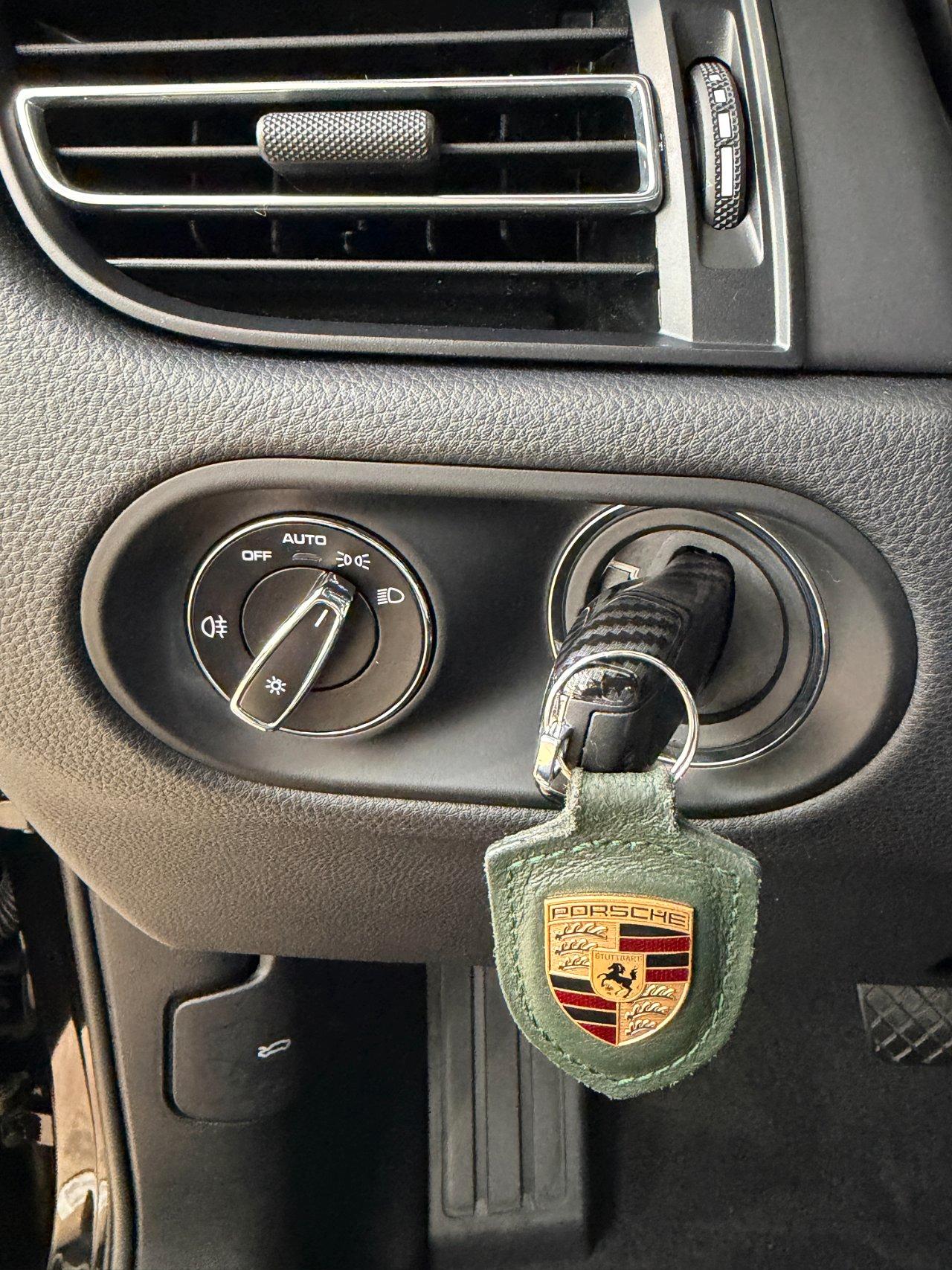 Porsche Macan 2.0 265cv PDK - 21" - Tetto - Carplay - Wrap Verde