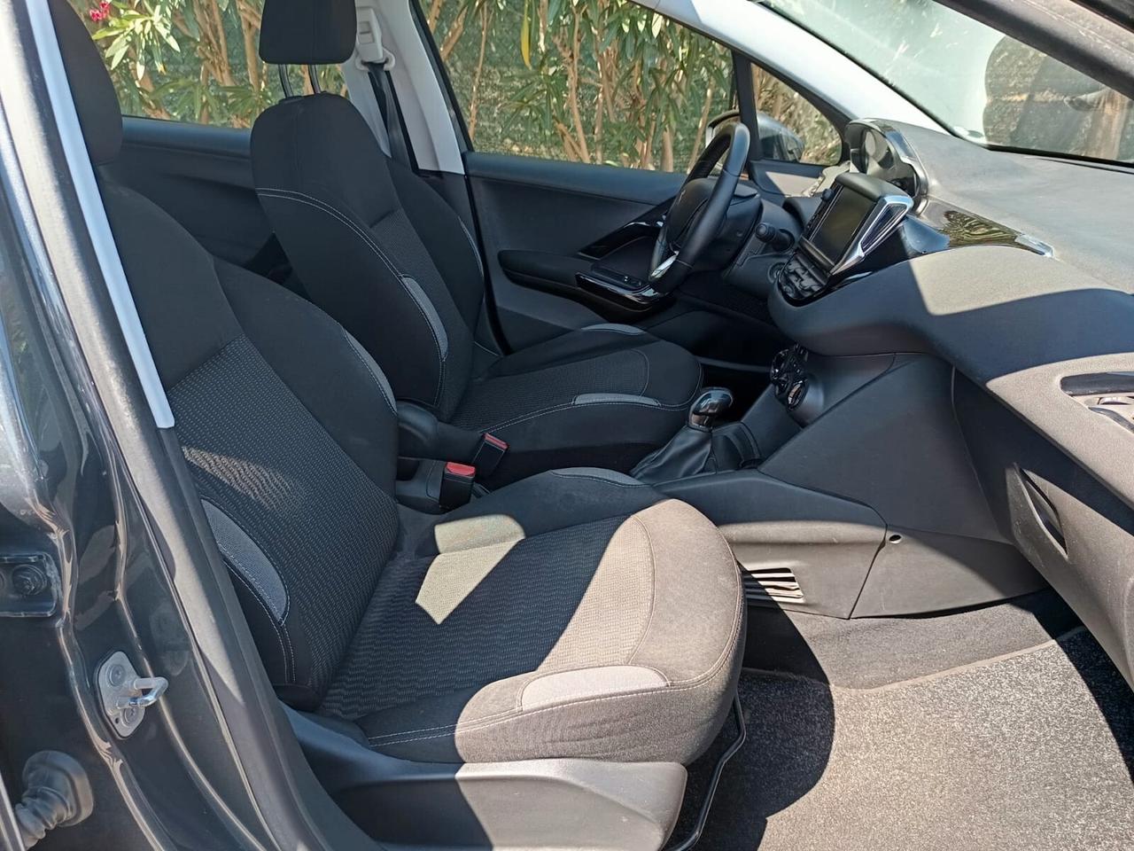 Peugeot 208 2016 - 1.6BlueHDi LB AUTOMOBILI