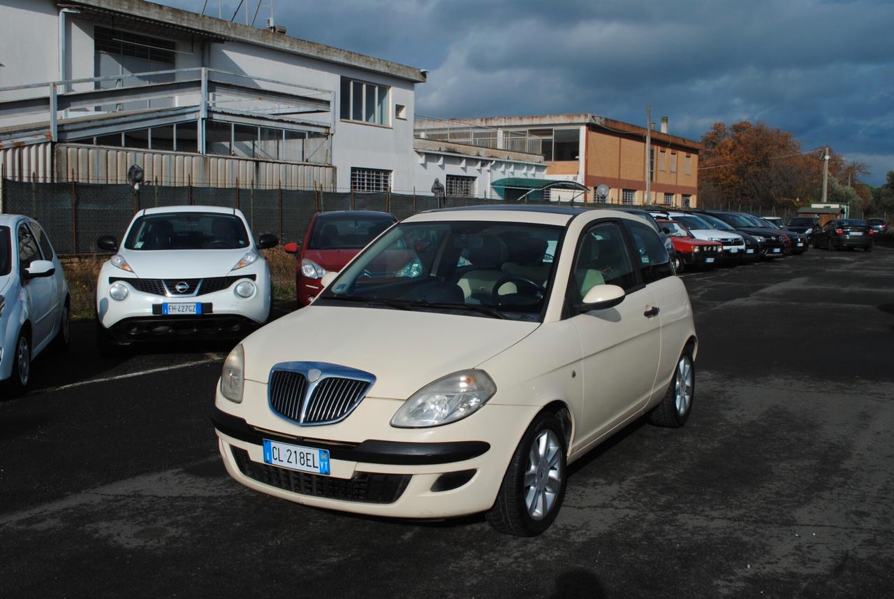 LANCIA YPSILON 1.2 60 CV OK NEOPATENTATI