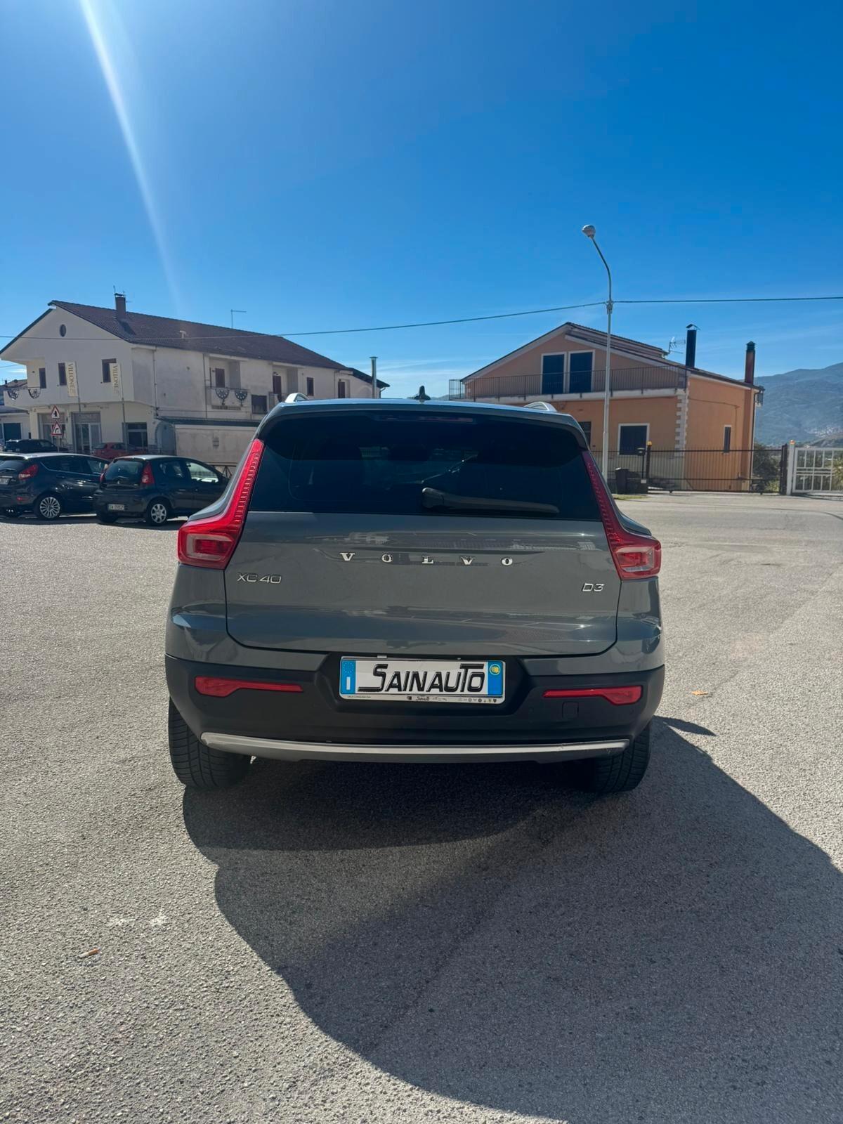 Volvo XC40 D3 AWD Geartronic R-design
