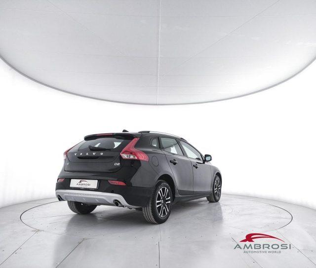 VOLVO V40 Cross Country D2 Business Plus