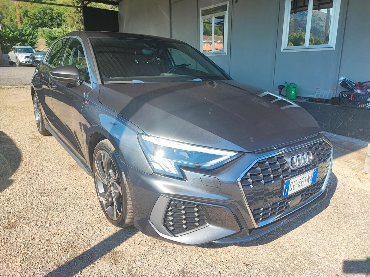 Audi A3 SPB 30 g-tron S tronic line edition
