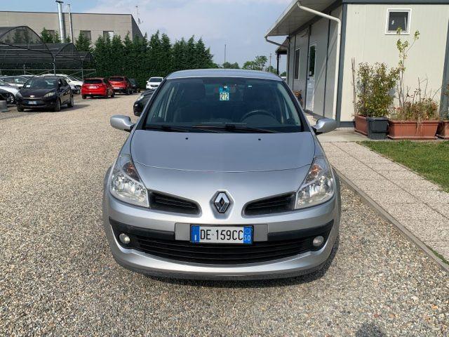 RENAULT Clio 1.4 16V 5 porte Confort