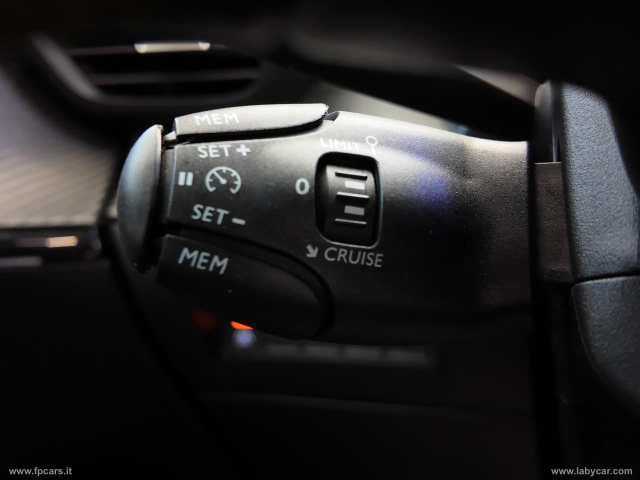 PEUGEOT 2008 BlueHDi 110 S&S GT